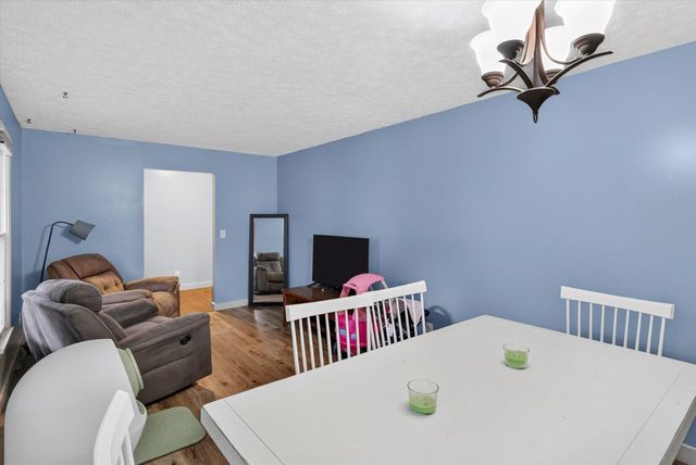 1200 E Summerhill Street, Ozark, MO 65721