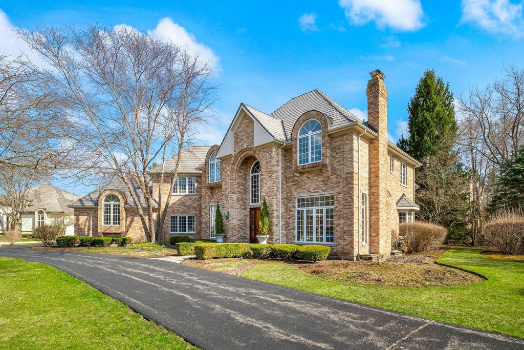 4480 Normandy Court, Long Grove, IL 60047
