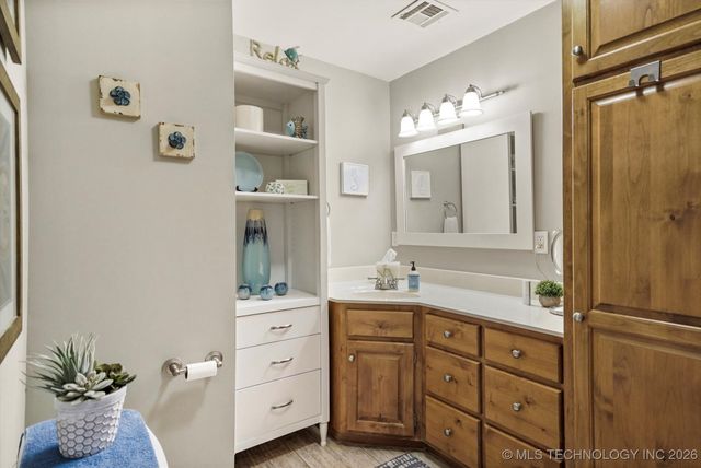 447684 Anchors End, Ketchum, OK 74349