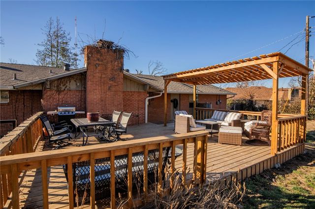 1305 W Birch Drive, Rogers, AR 72758