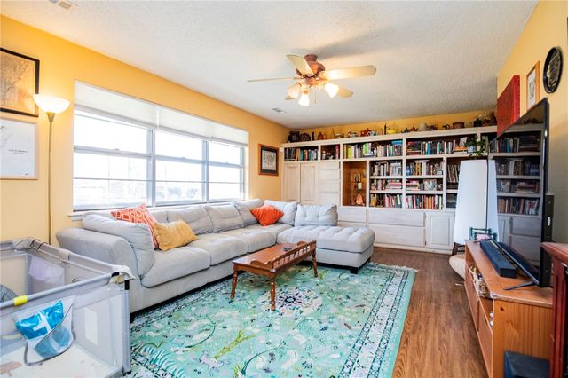 1305 W Birch Drive, Rogers, AR 72758