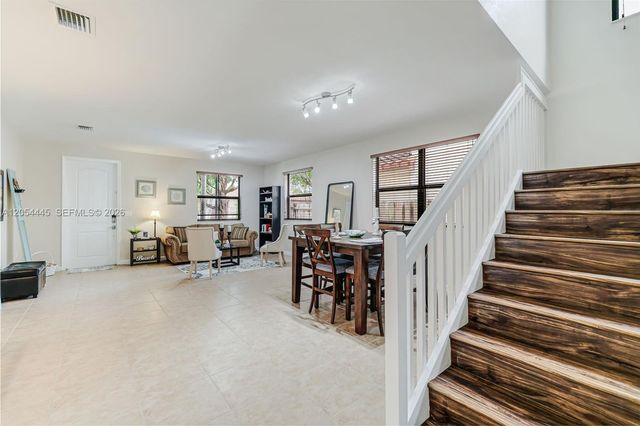 17670 SW 154th Pl, Miami, FL 33187