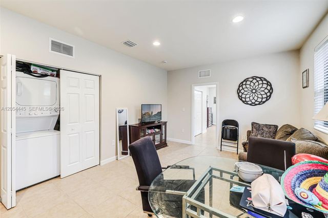 17670 SW 154th Pl, Miami, FL 33187