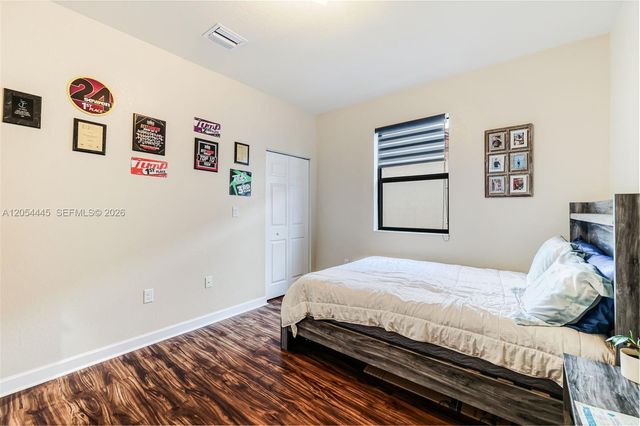 17670 SW 154th Pl, Miami, FL 33187