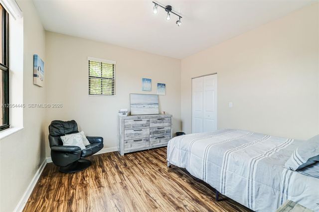 17670 SW 154th Pl, Miami, FL 33187