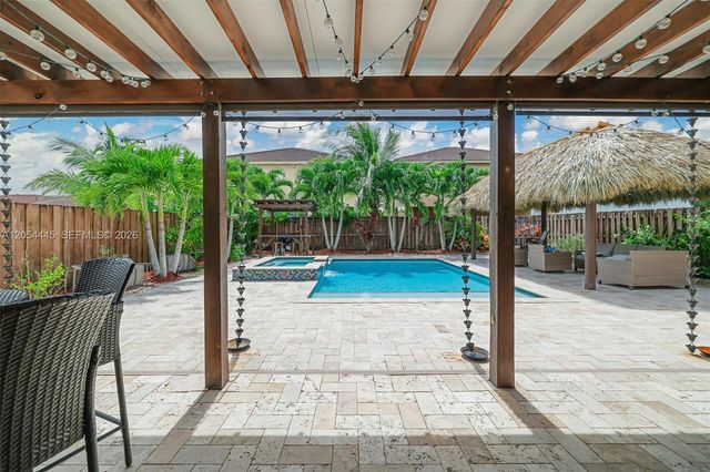 17670 SW 154th Pl, Miami, FL 33187