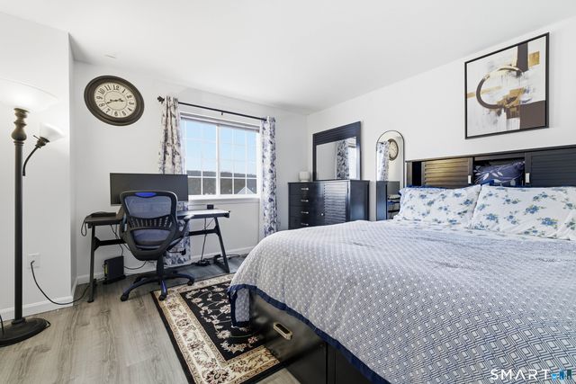 310 Boston Post Road 76, Waterford, CT 06385