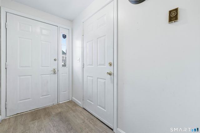 310 Boston Post Road 76, Waterford, CT 06385