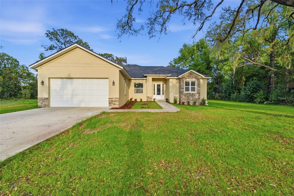 3 AMIGOS ROAD, Debary, FL 32713