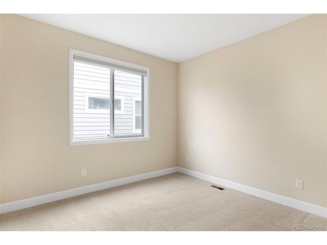 15950 Buffalo Run Dr, Commerce City, CO 80022