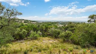 162 Falcon Court, Canyon Lake, TX 78133