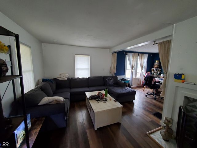 4625 Byrkit Street, Indianapolis, IN 46221