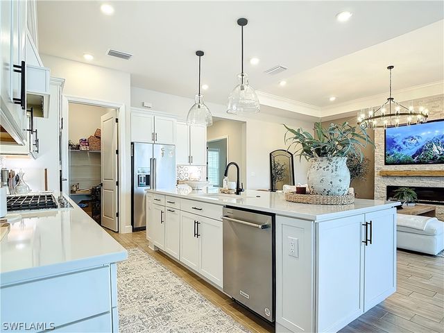 7041 Del Webb Oak Creek BLVD, North Fort Myers, FL 33917