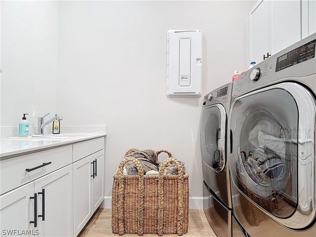 7041 Del Webb Oak Creek BLVD, North Fort Myers, FL 33917