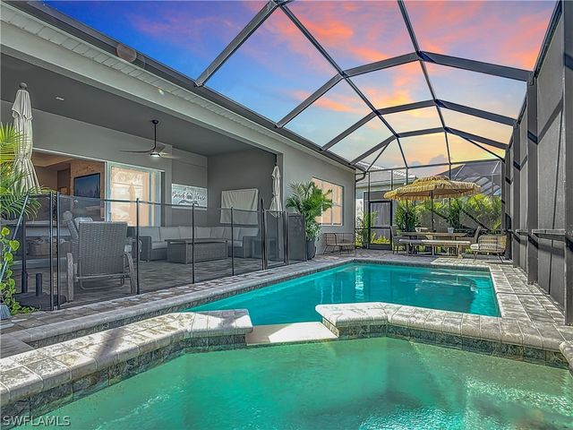 7041 Del Webb Oak Creek BLVD, North Fort Myers, FL 33917