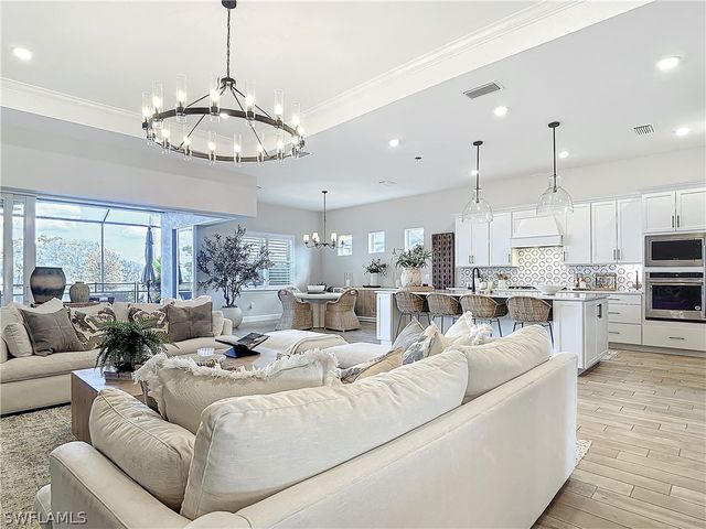 7041 Del Webb Oak Creek BLVD, North Fort Myers, FL 33917