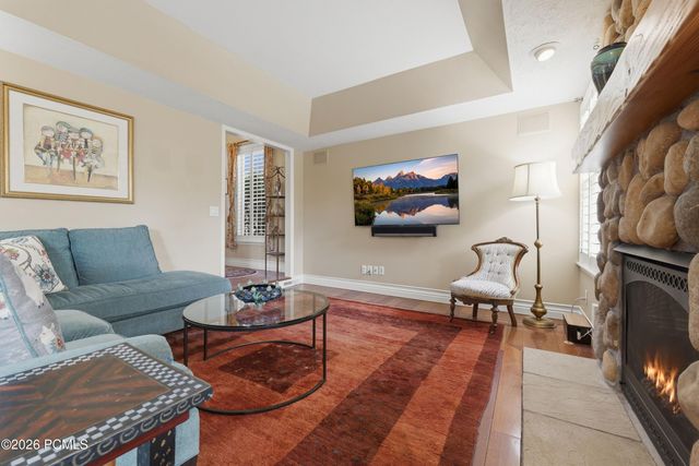 4521 S Countrylane Road, Millcreek, UT 84117