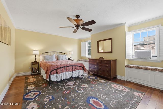 4521 S Countrylane Road, Millcreek, UT 84117
