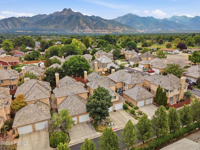 4521 S Countrylane Road, Millcreek, UT 84117