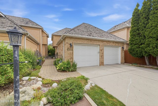 4521 S Countrylane Road, Millcreek, UT 84117