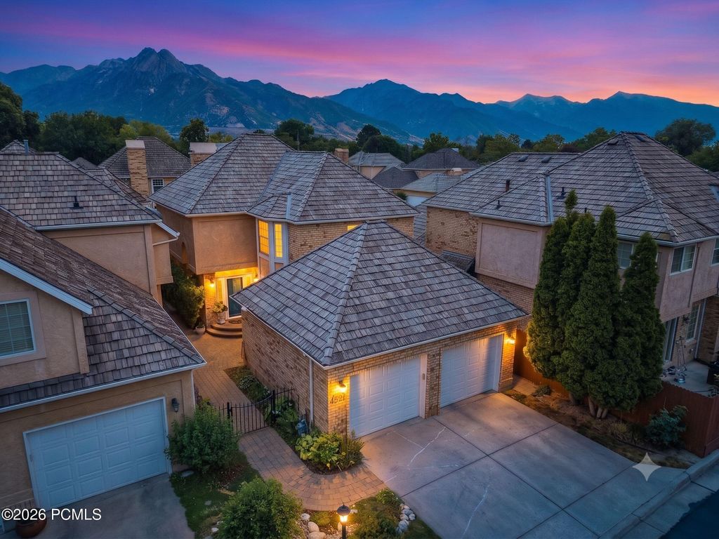 4521 S Countrylane Road, Millcreek, UT 84117