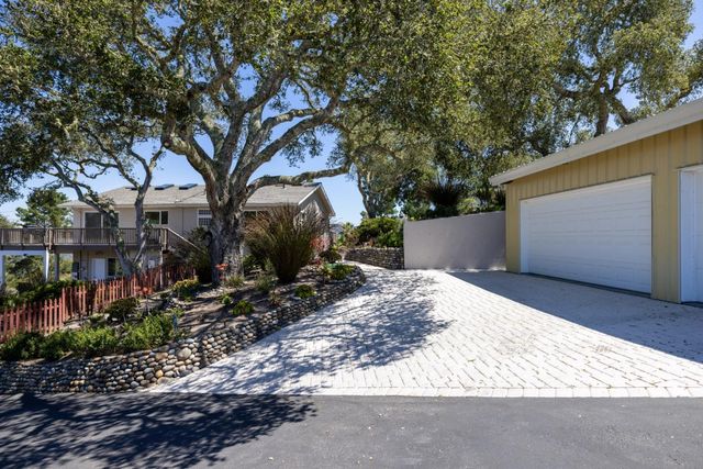 12290 Saddle Road, Carmel Valley, CA 93924