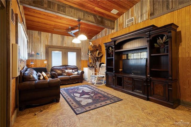 2601 Iris Drive, San Juan, TX 78589