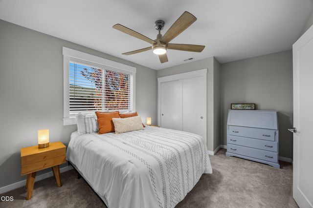 4395 SW 36th Street, Redmond, OR 97756