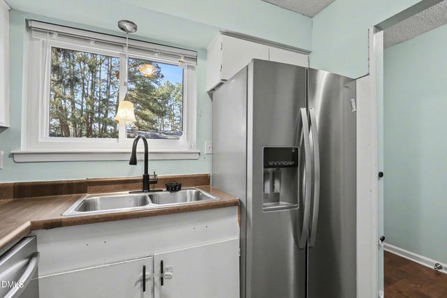 4271 Lake Ridge Drive, Raleigh, NC 27604