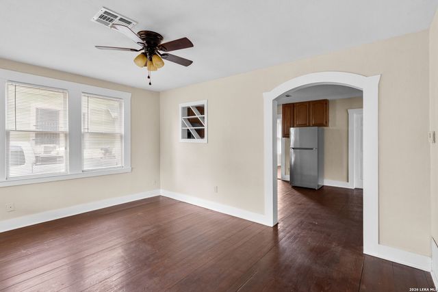 819 Rivas, San Antonio, TX 78207