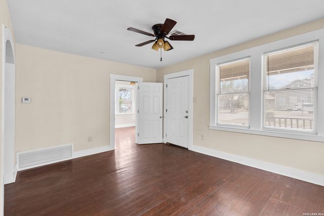 819 Rivas, San Antonio, TX 78207