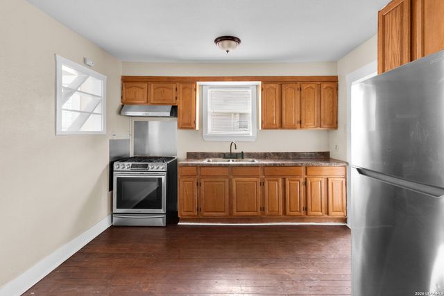 819 Rivas, San Antonio, TX 78207