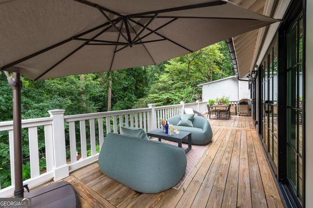 785 Martina Drive, Atlanta, GA 30305