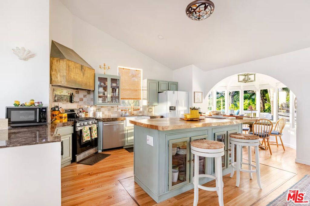 21625 Pacific Coast Highway, Malibu, CA 90265 — photo 4