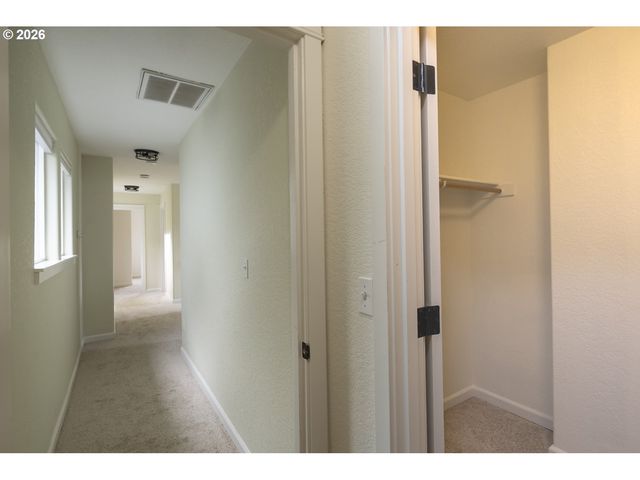 7921 Se 45TH Ave, Portland, OR 97206