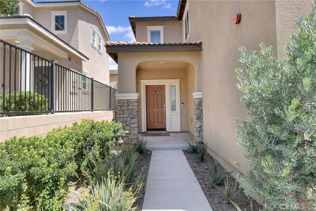 24242 Hazelnut, Murrieta, CA 92562