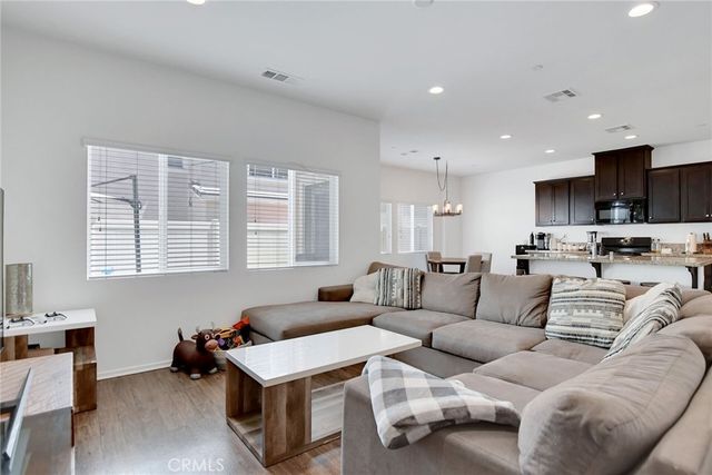 24242 Hazelnut, Murrieta, CA 92562