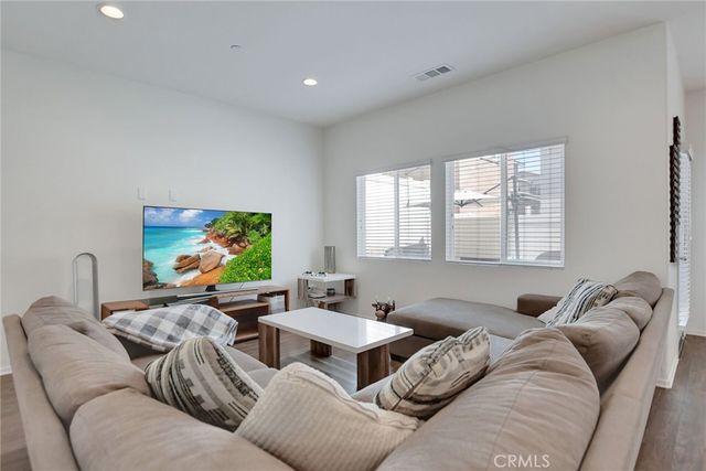 24242 Hazelnut, Murrieta, CA 92562