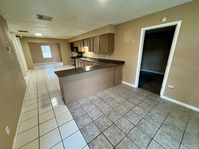 146 Stapleton, San Antonio, TX 78227