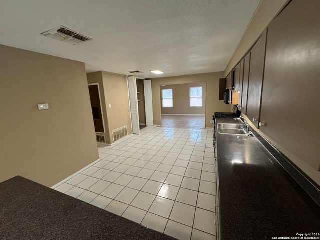 146 Stapleton, San Antonio, TX 78227