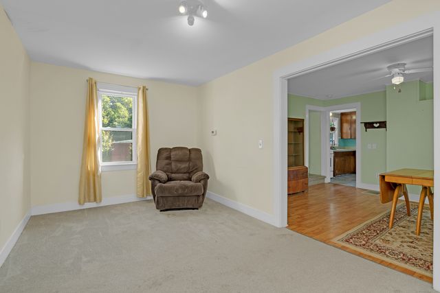 46 Chestnut Hill Road, East Hampton, CT 06424