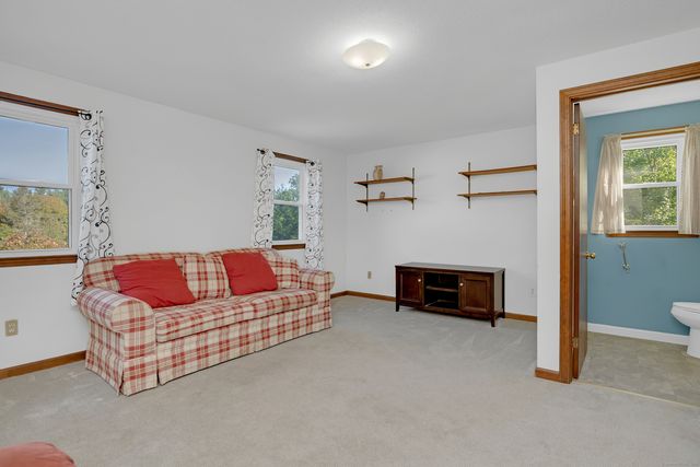 46 Chestnut Hill Road, East Hampton, CT 06424