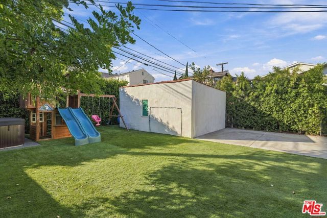 1633 S Wooster Street, Los Angeles, CA 90035
