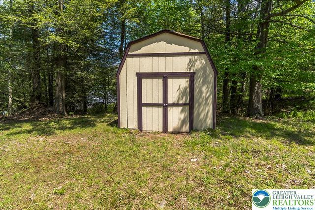 103 Terrace Drive, Chestnuthill Twp, PA 18353