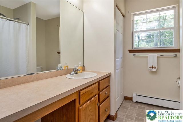 103 Terrace Drive, Chestnuthill Twp, PA 18353