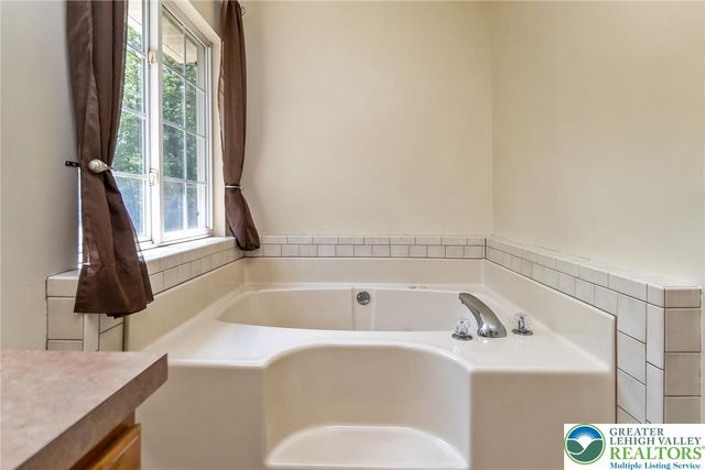103 Terrace Drive, Chestnuthill Twp, PA 18353