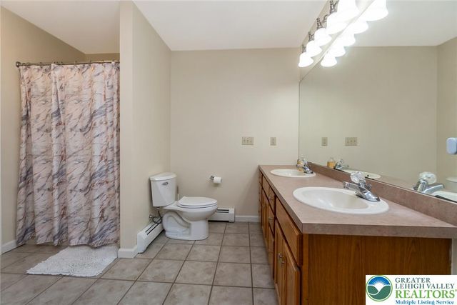 103 Terrace Drive, Chestnuthill Twp, PA 18353