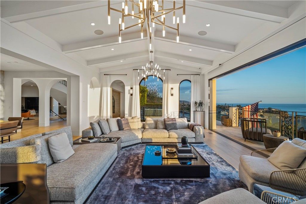 922 EMERALD BAY, Laguna Beach, CA 92651