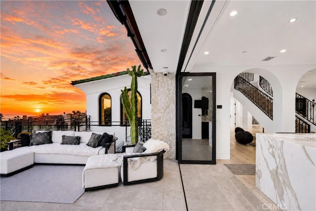 922 EMERALD BAY, Laguna Beach, CA 92651 — photo 3
