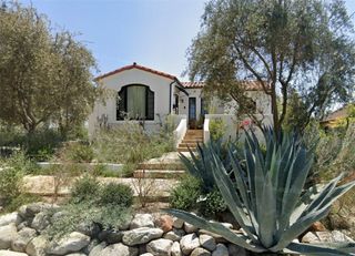 2168 Princeton, Los Angeles, CA 90026